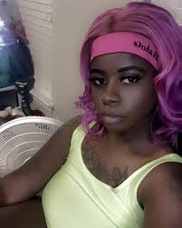 Leave a little sparkle wherever you go !! 😜💋