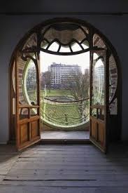 Art Nouveau Window Maison St Cyr Brussels Built Between 1901 And 1903 Architect Gustave Strauven Art Nouveau Architecture Architecture Architecture Design