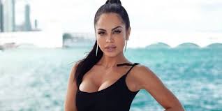 Romeo santos and natti natasha la mejor version de mi live/vivo in the dominican republic feb 2020. Natti Natasha Rompio El Instagram Con Un Video Estacion 40