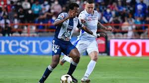 El 'piojo' alvarado no viajó a la final contra santos debido a que su esposa perdió a su bebé con cuatro meses de gestación. Cruz Azul Proceso