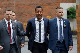 Ha perdido un proceso judicial por haber ignorado durante más de un año la denuncia de una mujer que lo acusó de haberle manoseado. Cuba Gooding Jr Will Be Tried On Groping Charge Bid To Toss Case Denied