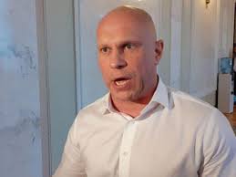 Илья кива is on facebook. Veteran Batalona Kiev 2 Rasskazal Kak Ilya Kiva Krysheval Kontrabandu V Zone Ato Davajte Poreshaem Voprosik Pacany Novosti Na Unn 15 Iyunya 2020 16 24