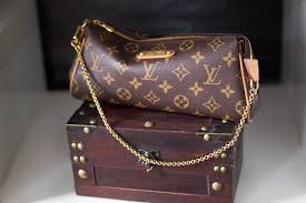 Buy, sell, empty your wardrobe on our website. Kara S Party Ideas Louis Vuitton Themed Party Kara S Party Ideas