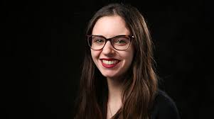 Julia Felton's Instagram, Twitter & Facebook