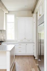 Cabinets Painted In Sw Snowbound Modern English Farmhouse Home Bunch Interior Design Ide Off White Kitchens White Kitchen Cabinets Off White Kitchen Cabinets