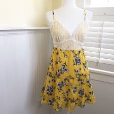 Yellow floral spaghetti strap dress. Favlux Dresses Favlux Yellow Floral Lace Spaghetti Strap Dress Poshmark
