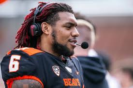 Oregon State Beavers claim 5 first-teamers, Oregon Ducks 2