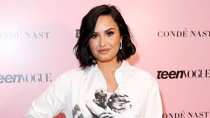 Jon kopaloff/filmmagic, sean mathis/filmmagic, kevin winter/getty images. Demi Lovato S Style Evolution Entertainment Tonight