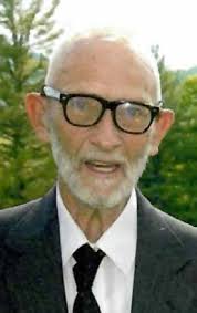 Reginald Hull's Instagram, Twitter & Facebook