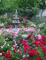 Gorgeous Rose Cottage Garden Landscaping Design Ideas Beautiful Gardens Garden Landscape Design Cottage Garden