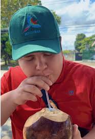 Cocos Helados en San Carlos de Sula: Delicia Tropical