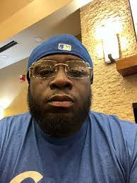 Destin Scott's Instagram, Twitter & Facebook