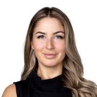 Kimberly Labelle's Instagram, Twitter & Facebook