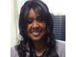 Kim Warfield's Instagram, Twitter & Facebook