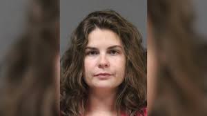 Mother and 3-year-old child die after drowning in motel pool