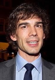 Chris Gorham's Instagram, Twitter & Facebook