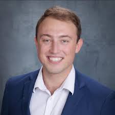 Five years ago today, the Supreme Court ruled in favor of the right to  same-sex marriage. That evening, thousands of people gathered to celebrate  in front of the White House, decked out