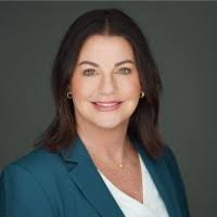 Danielle Lucas's Instagram, Twitter & Facebook