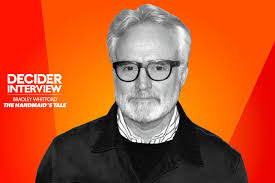 Handmaid's tale fanfiction archive with over 69 stories. The Handmaid S Tale Bradley Whitford Calls Elisabeth Moss The Most Interesting Person He S Acted Opposite Decider