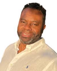 Sean Cort's Instagram, Twitter & Facebook