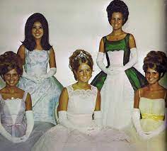 1969 Homecoming Court Norwalk Big Hair Vintage Outfits Homecoming