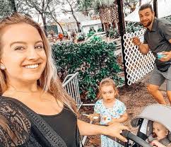 Nice Choice!!!90 Day Fiance: Libby has reached her emotional limit and  decided to divorce Andrei and return to America alone with the kids!!!!