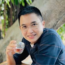 阿贤杨佳贤- （中）主厨Chef Yorick Soh 莱佛士大堂吧Raffles Lounge & Terrace Galaxy Macau  澳門銀河| Facebook