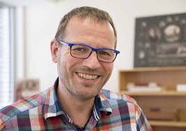 FAMILIE UND BERUF VERLANGEN KREATIVITÄT