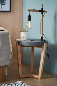 Votre Touche De Lumiere Avec Les Lampes A Poser Lampe De Chevet Idee Deco Appartement Lamp
