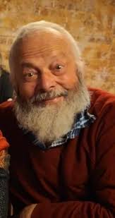 My cousin, Casey Iles, has posted some lovely photos of her family before  they depart their farm at Thirlstane. This has prompted me to write about  what this means. Casey's family's departure