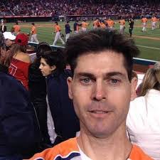 Jesse Drucker's Instagram, Twitter & Facebook