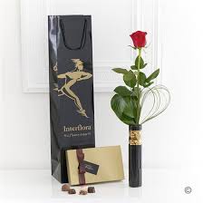 Did your flowers arrive looking thirsty? Single Red Rose Gift Set Online Flower Shop Rose Gift Single Red Rose
