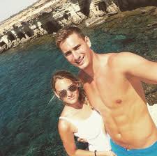 Maybe you would like to learn more about one of these? Vizes Vb Ok A Magyar Vizilabda Valogatott Szingli Sztarjai Nlc