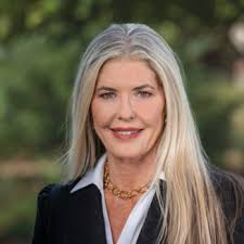 About the Alumni Council