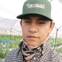 10+ perfiles de «Adrian Terrones»