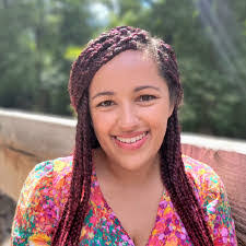 Heather Yarger's Instagram, Twitter & Facebook