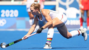 Mit der steigerung im vergleich zum halbfinale war ich zufrieden. Olympia 2021 Nike Lorenz Macht S Wie Manuel Neuer Hockey Frauen Siegen Und Setzen Wichtiges Zeichen
