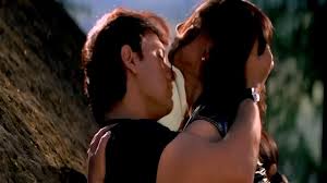 Dil tere peeche peeche dekhta main rah gaya kuch to hai tere mere darmiya jo ankaha sa rah gaya mein jo kabhi kah na saka aaj kahata hu pahali dapha. Ye Tune Kya Kiya Song Download By Mr Jatt Benecua Songs