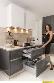 Kuchenmobel Contemporarykitcheninterior Kuchenmobel Kitchen Kitchencabinet Kitchendecoration Kuchedeko Kuchefl Kuchen Design Wohnung Kuche Kuchen Mobel