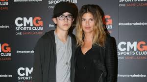 Le 4 juillet 2019, isabelle funaro accouche de leur second enfant, un garçon prénommé stellar 46. Le Fils De Pascal Obispo Fou Amoureux