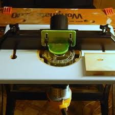 Rockler Trim Router Table In 2020 Trim Router Router Table Router