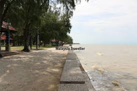 Morib beach is one of the tourist attractions and visit the public on holidays and weekends. Morib Beach Banting Selangor