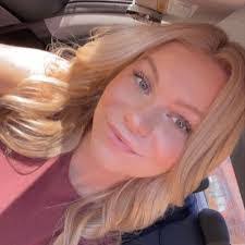 Stacie Herndon's Instagram, Twitter & Facebook