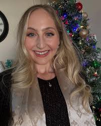 Elise Kopp (@elisekopprealestate) • Instagram photos and videos