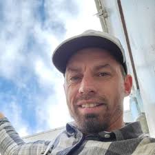 Five years ago yesterday, I resigned from a very safe and great job to to  jump off a cliff with Jesus.