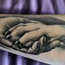 Pin By Janculka Gabulova On Tetovania Na Ramenach A Rukach Dog Paw Tattoo Dog Memorial Tattoos Hand Tattoos