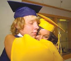 Amber Eakin's Instagram, Twitter & Facebook