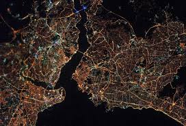 Nasa'nın paylaşımında selam i̇stanbul, parlıyorsun! ifadeleri kullanıldı. Bilderstrecke Zu Bildergalerie Stadte Aus Dem All Fotografiert Bild 38 Von 41 Faz