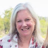 Donna Kish's Instagram, Twitter & Facebook