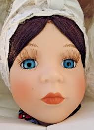 CHRISTMAS AROUND THE WORLD DOLLS